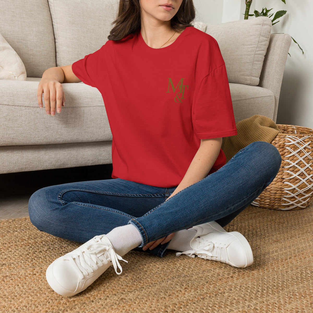 Monogram MT& Stylish Logo T‑Shirt — Minimal Gold Chest Emblem